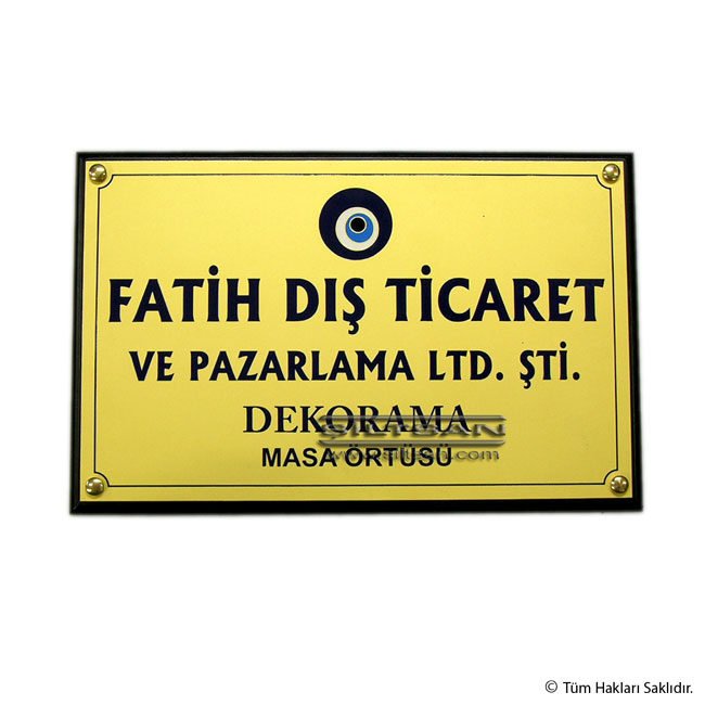 Ahşap altlıklı pirinç tabela Ahşap altlıklı pirinç tabela